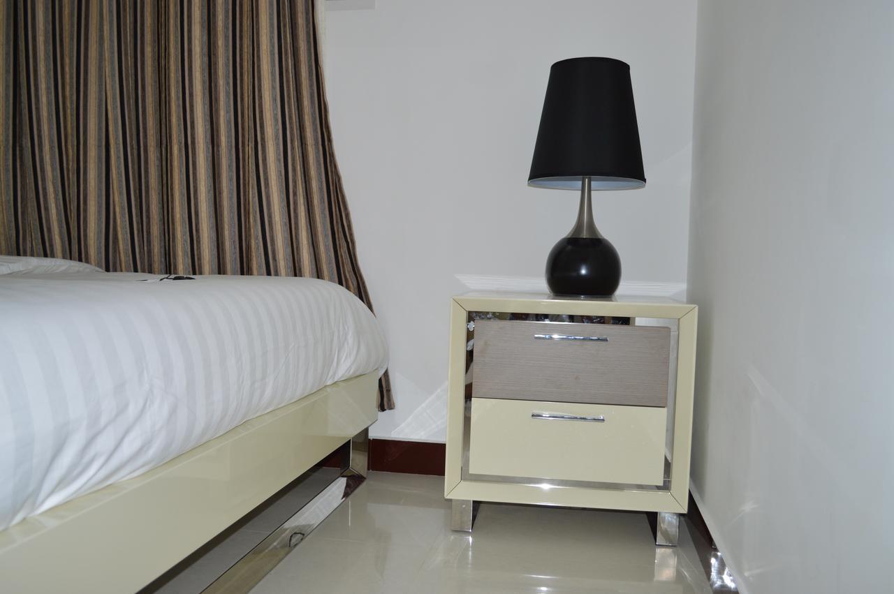 Bluebell Residency Hotel Kāraikkudi Exterior foto